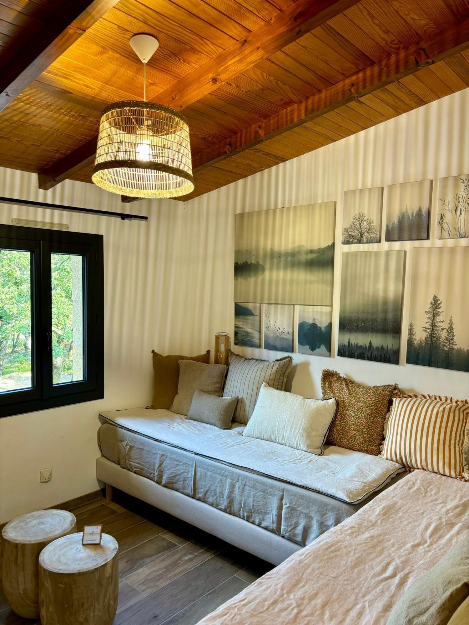 Maison Terre De Lune Mondragon Екстер'єр фото